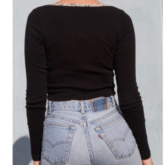 NEVER WORN BRANDY MELVILLE LONG SLEEVE BLACK CARDIGAN WITH LEOPARD/ CHEETAH TRIM - Picture 5 of 6